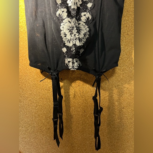 Vintage Style Black & Silver Lingerie Corset Top - Picture 2 of 4